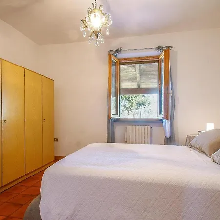Casa Nadia 펜션 *